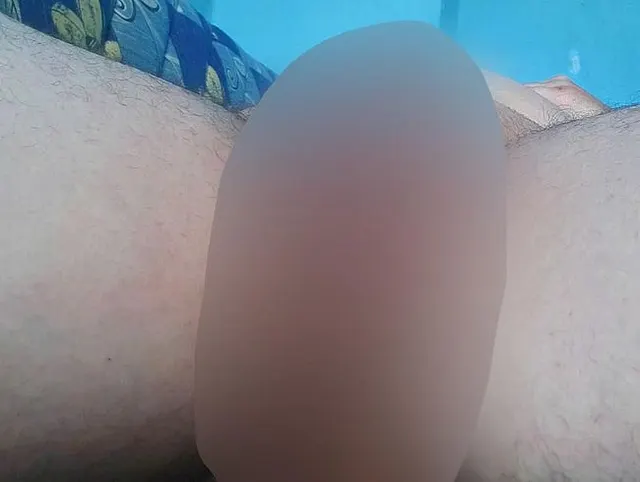 Im Liegen Pissen