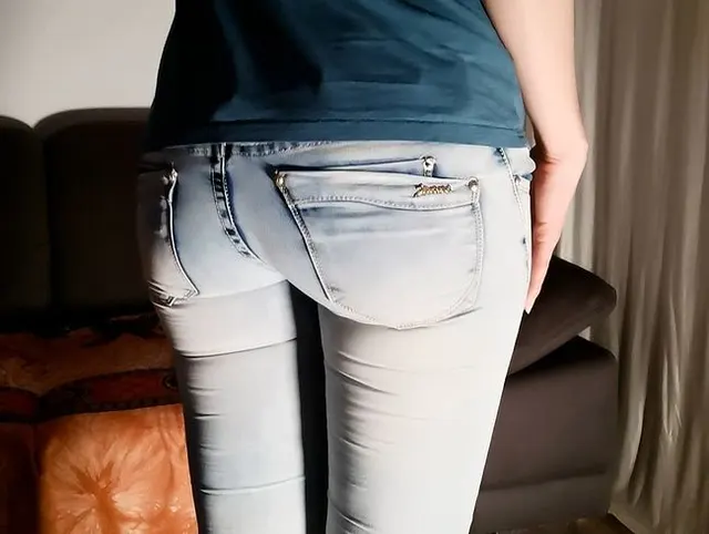 Jeanspiss aus freude :)