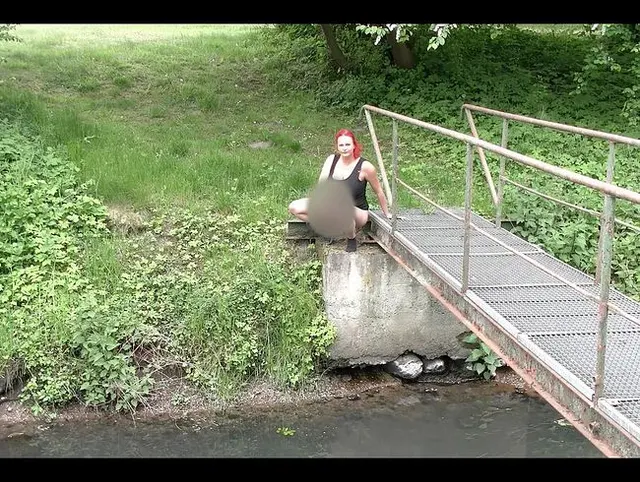 In den Bach GEPISST!!!!!
