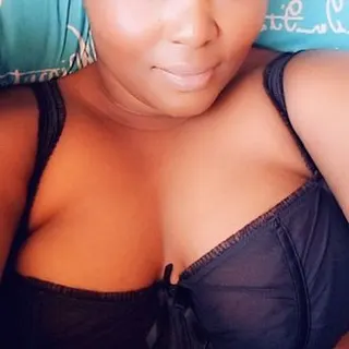 Profilbild von Peaches32