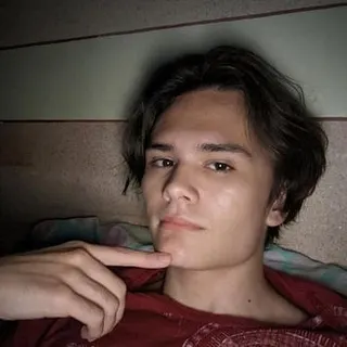 Profilbild von shqrfik