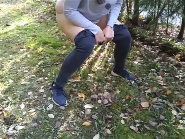 Mein erstes Pipi Video für euch an 3 Verschieden Orten