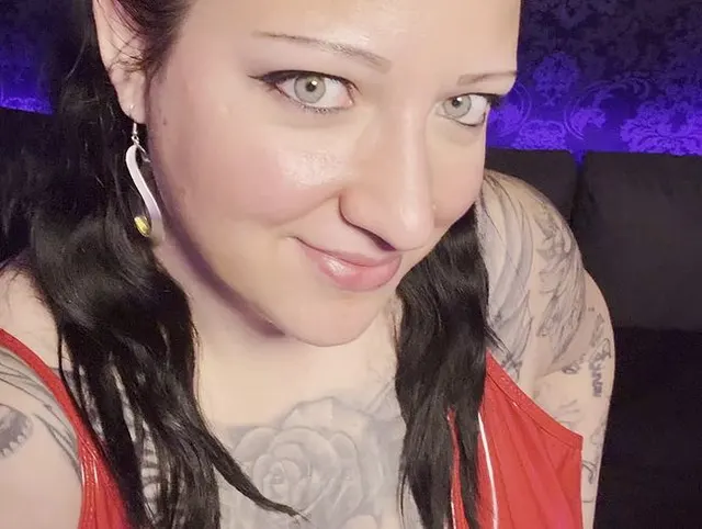Rot oder Schwarz!? ???