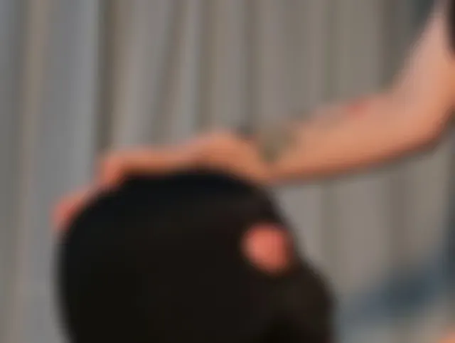 Strapon Blowjob und Arschfick für den keuschen Sklaven
