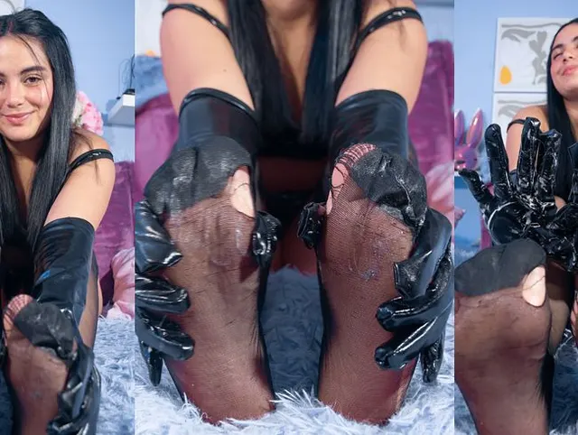 Latexhandschuhe und Nylonstrümpfe und jede Menge Sperma!!!!!