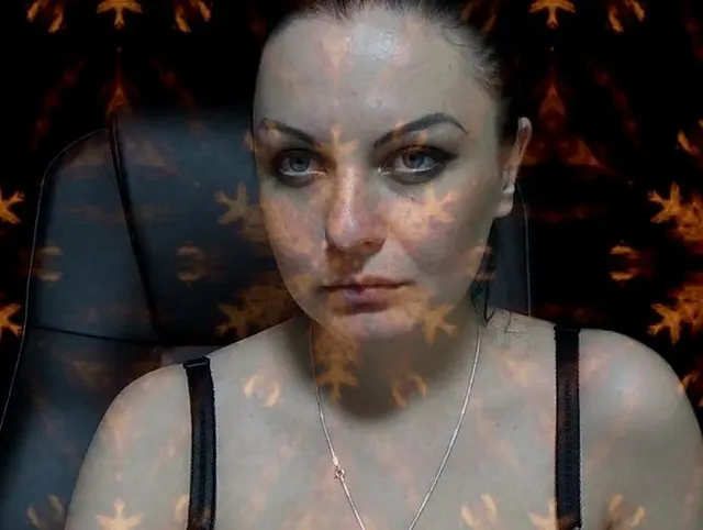 Domina Findom-Session für SIE! Gehorche zu Herrin Kate bb