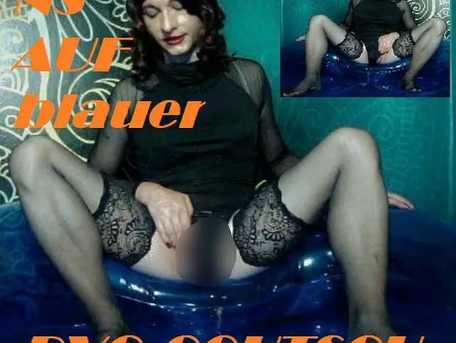 NS auf blauer PVC Coutsch