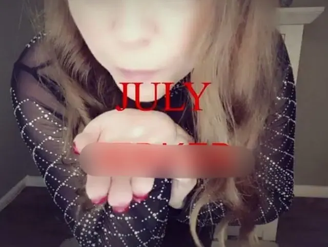 Juli Jerker!