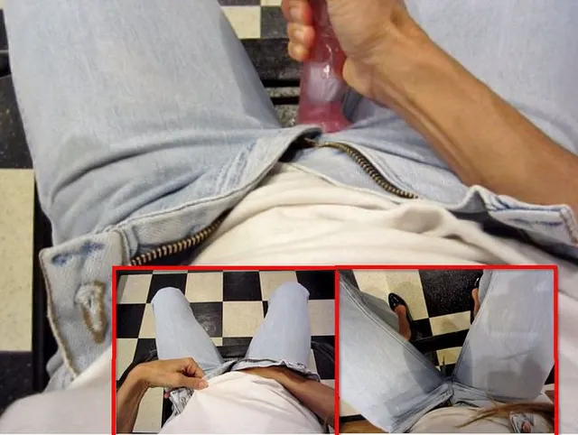 Jeans-Piss + Kitzler-Vibrator in der Küche POV