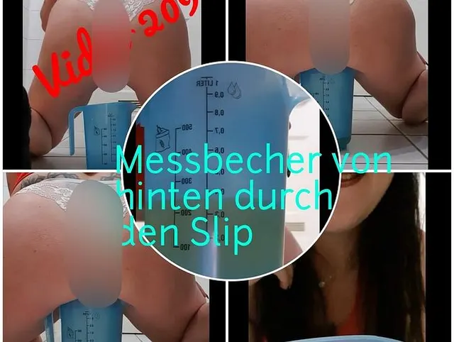 Von hinten durch den Slip in den Messbecher