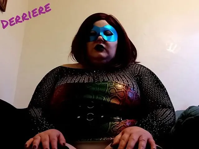 GRUNDLEGENDES TRAININGSVIDEO ZUR FEMINISIERUNG. (FAN-ANFRAGE)