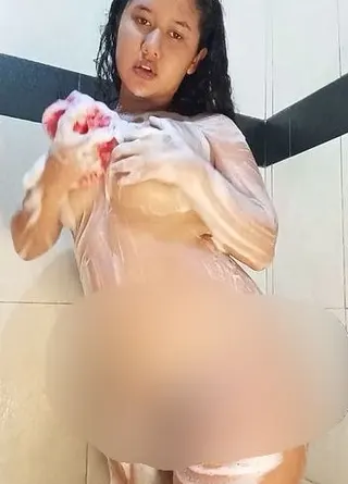 Ein großes Badezimmer