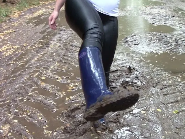 Regen, Matsch und Gummistiefel