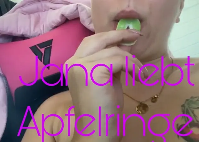 Jana liebt Apfelringe