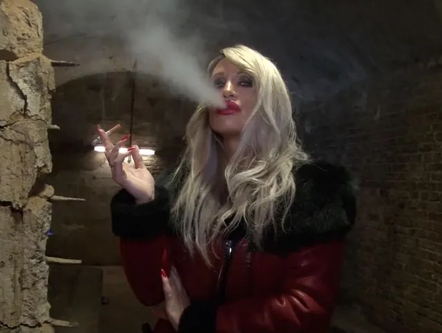 Smoking Fetish Goddess