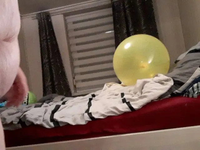 Geile SSBBW mit dicken Punchball