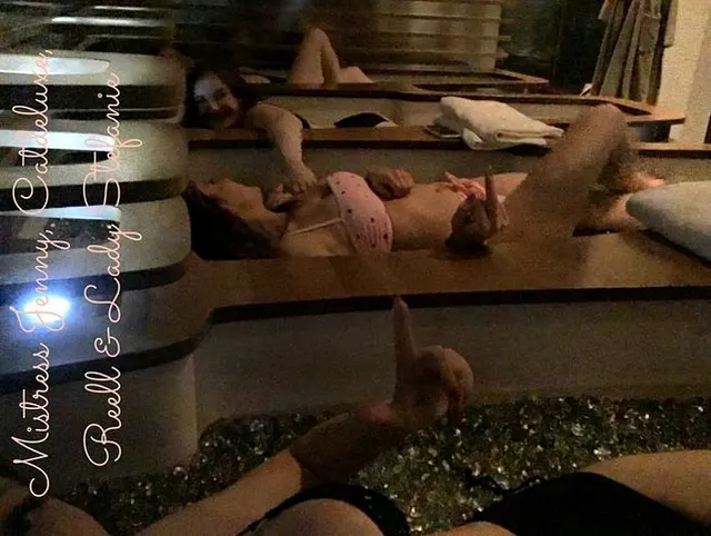 Spa Voyeur