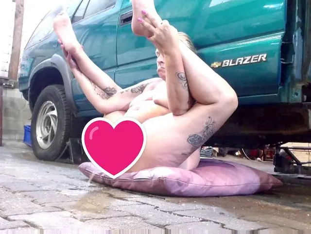 Einfach in unsere Werkstatt pissen.