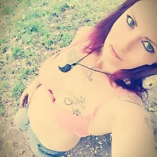 Profilbild von Alara88