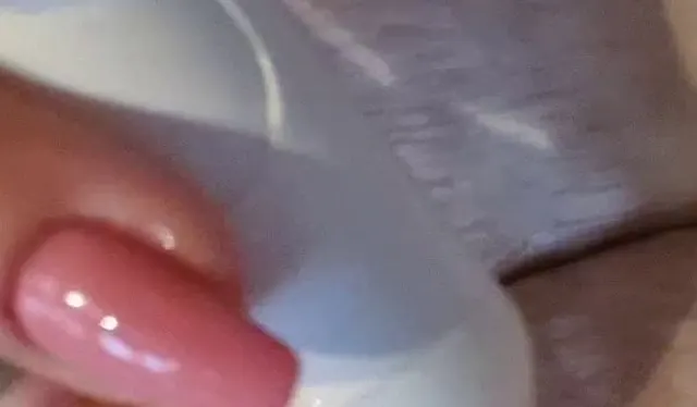 Ich machs mir mit meiner elektronischen Zahnbürste bis zum Orgasmus??