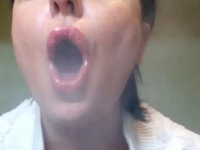 Lippen .zunge und Mundfetisch Kate bb
