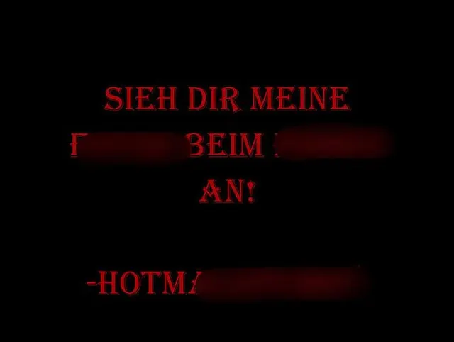 Sieh meiner Fotze beim Pissen zu!!