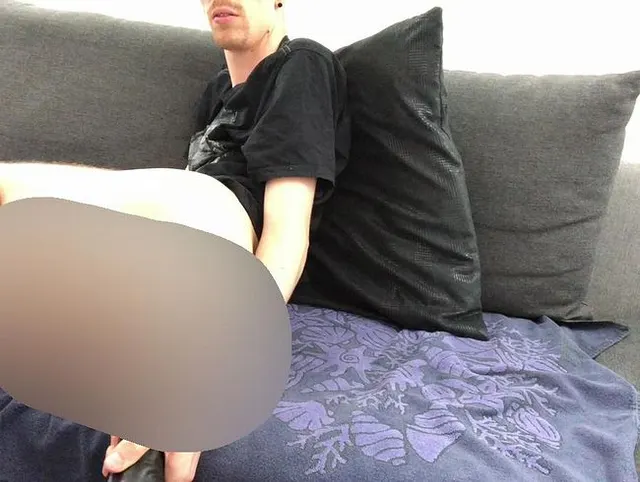 Video 114 - Maxis Monster Dildo Play Video Cam 1 Teil 1-4