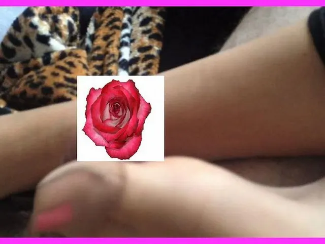 Schöner Footjob!