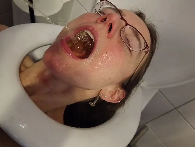 Ich bin das Klo im Klo!