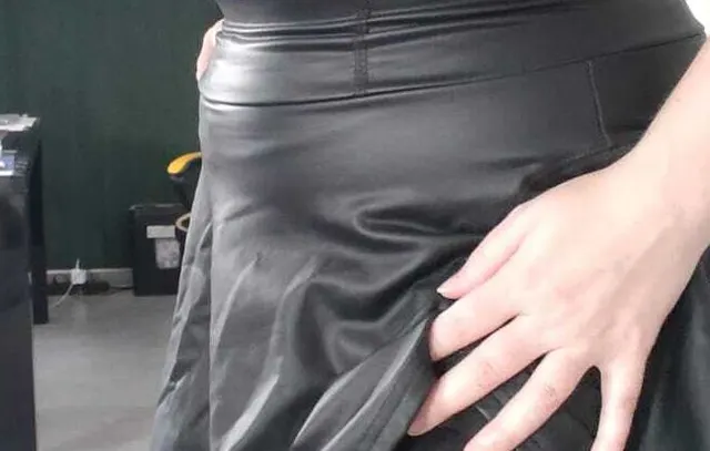 Ich präsentiere meine neue Nylonstrumpfhose - weil so viele fragten