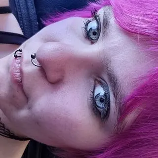 Profilbild von FirstErotik